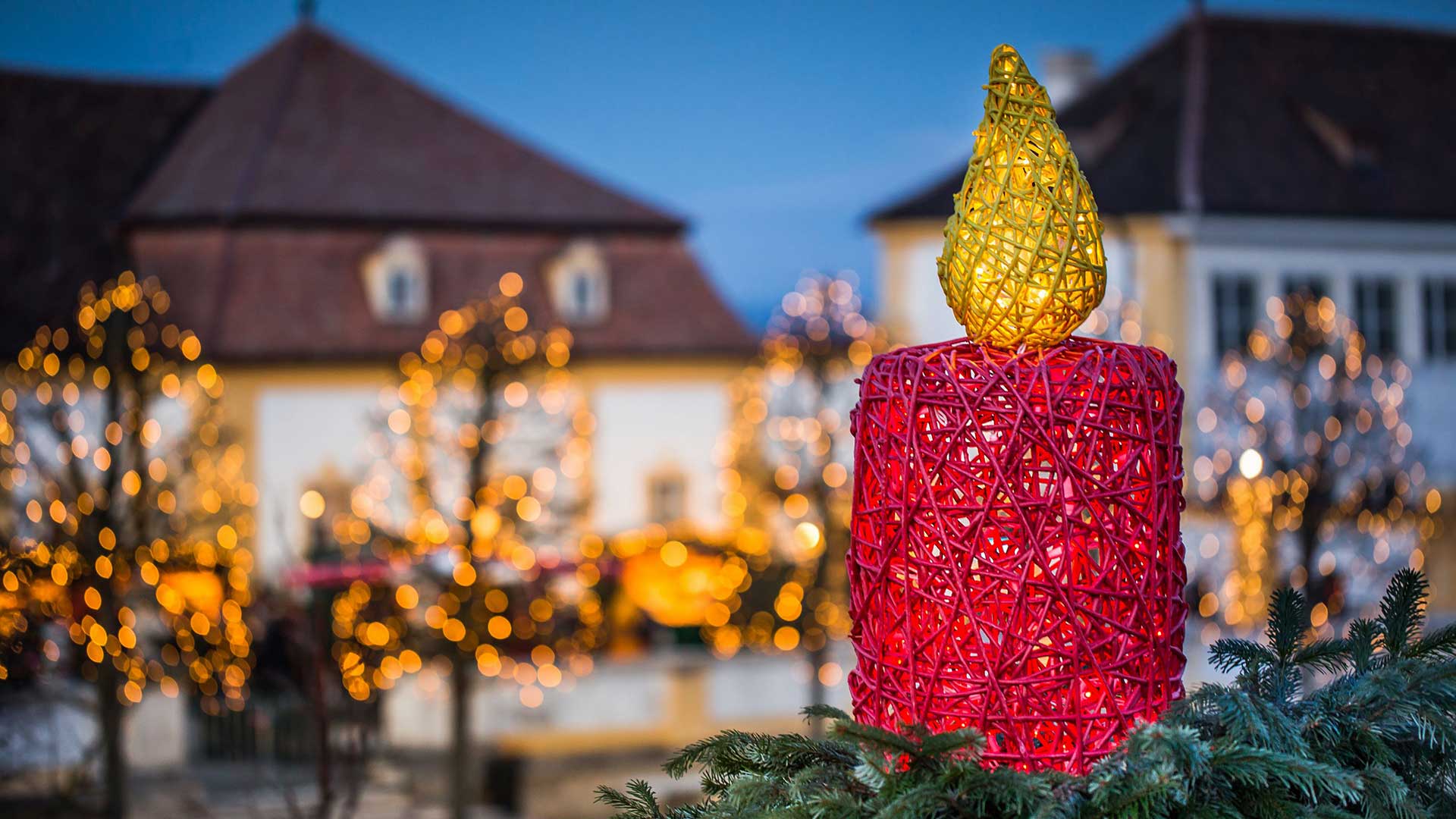 Weihnachtsmarkt_Schloss_Hof01